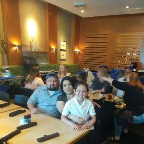 Meet your Posher, Cinthia - Picture 1 of 1